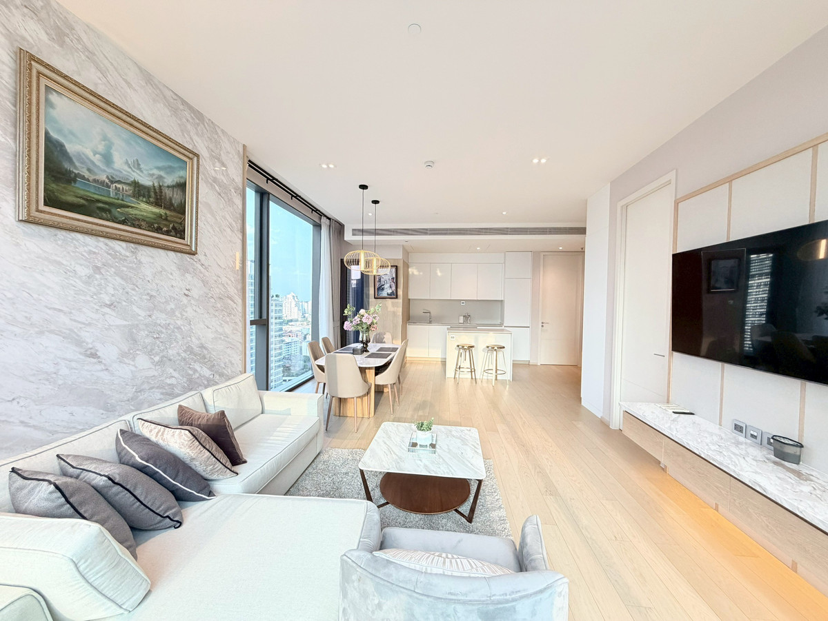 For RentCondoSukhumvit, Asoke, Thonglor : Super Luxury Condo for rent, next to BTS Thonglor✨THE STRAND Thonglor | 2 bedrooms, elegantly decorated. Ready to move in, near Market Place Thonglor.
