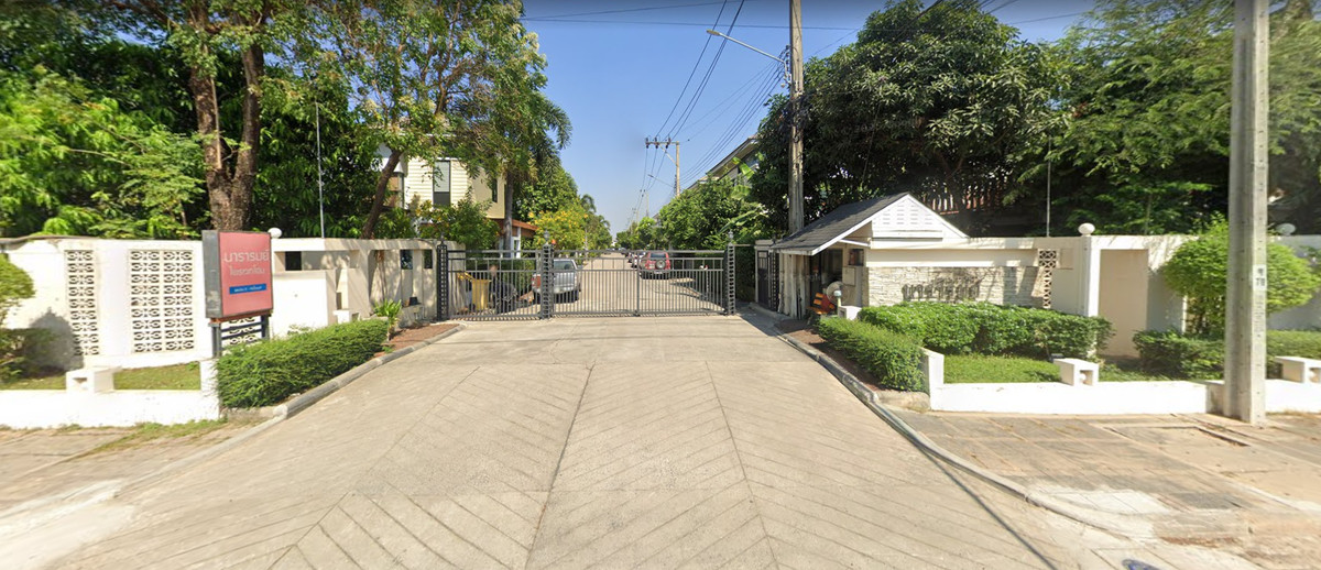 ขายบ้านพระราม 5 ราชพฤกษ์ บางกรวย : บ้านตำแหน่งดีที่สุด ติดสวน โครงการนารารมย์ ไพรเวทโฮม พระราม 5 (Nararom Private Home Rama 5)