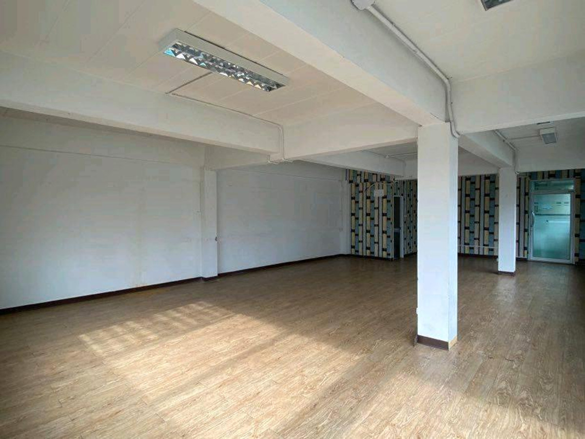 ให้เช่าอาคารพาณิชย์รัชดา ห้วยขวาง : 📍 ซอยรัชดาภิเษก 31 ใกล้สี่แยกประชานุกูล ทำเลดี ใกล้ทางด่วน ✨ เหมาะทำสำนักงาน / โชว์รูม / บริษัท / คลินิก / ธุรกิจต่าง ๆ