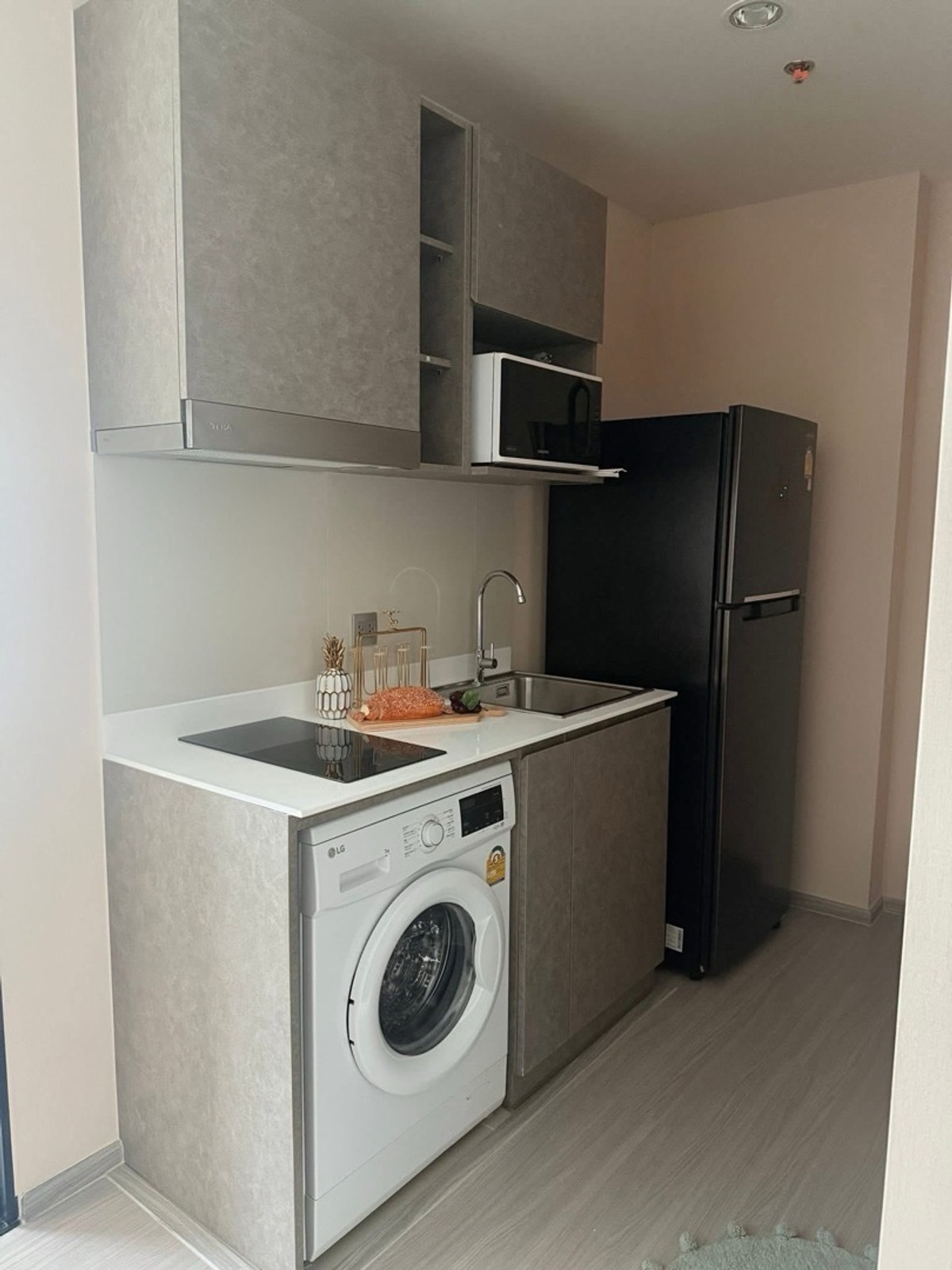 For RentCondoSamut Prakan,Samrong : #Z4972💥 140369 🔥Condo for rent Aspire Erawan Prime