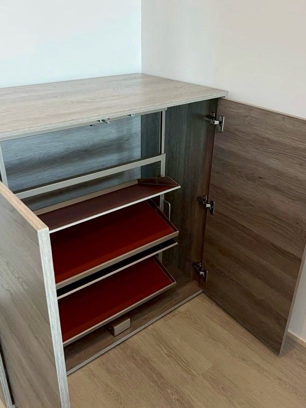 ให้เช่าคอนโดท่าพระ ตลาดพลู วุฒากาศ : 💙@condocurator 💙 ให้เช่า Elio Sathorn - Wutthakat ห้องใหม่ เฟอร์นิเจอร์ครบ [PM4868]