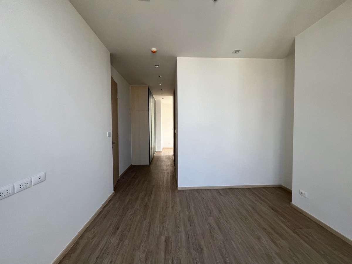 ให้เช่าคอนโดสุขุมวิท อโศก ทองหล่อ : 💙For Rent💙 Noble State Sukhumvit 39 – Rare Penthouse Unit!
✨ Brand New