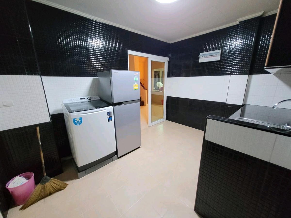 ให้เช่าบ้านลาดกระบัง สุวรรณภูมิ : 🏡ศุภาลัย สวนหลวง เพียง65,000/ด
บ้านเดี่ยวให้เช่า เป็นบ้านตัวอย่างหลังที่ 4 จากถนนใหญ่ หรูหรา พร้อมเฟอร์ฯ
 ❗️โปรโมชั่น ดูแลสวนฟรี ฉีดปลวกฟรีตลอดสัญญา