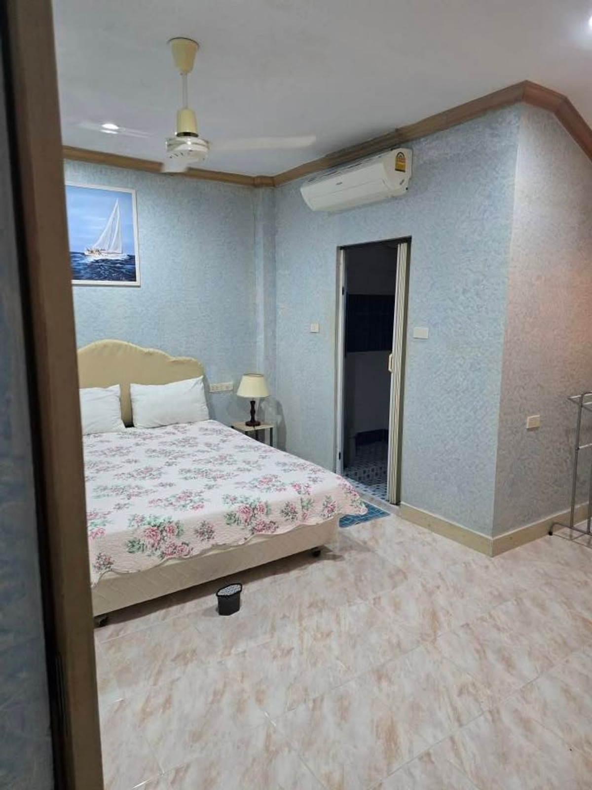 ขายอาคารพาณิชย์พัทยา บางแสน ชลบุรี สัตหีบ : ✅อาคารพาณิชย์ ตึกหัวมุม ทำเลดี รีโนเวทแล้ว ✅ Jomtien Complex Plaza จอมเทียน คอมเพล็กซ์ พลาซ่า