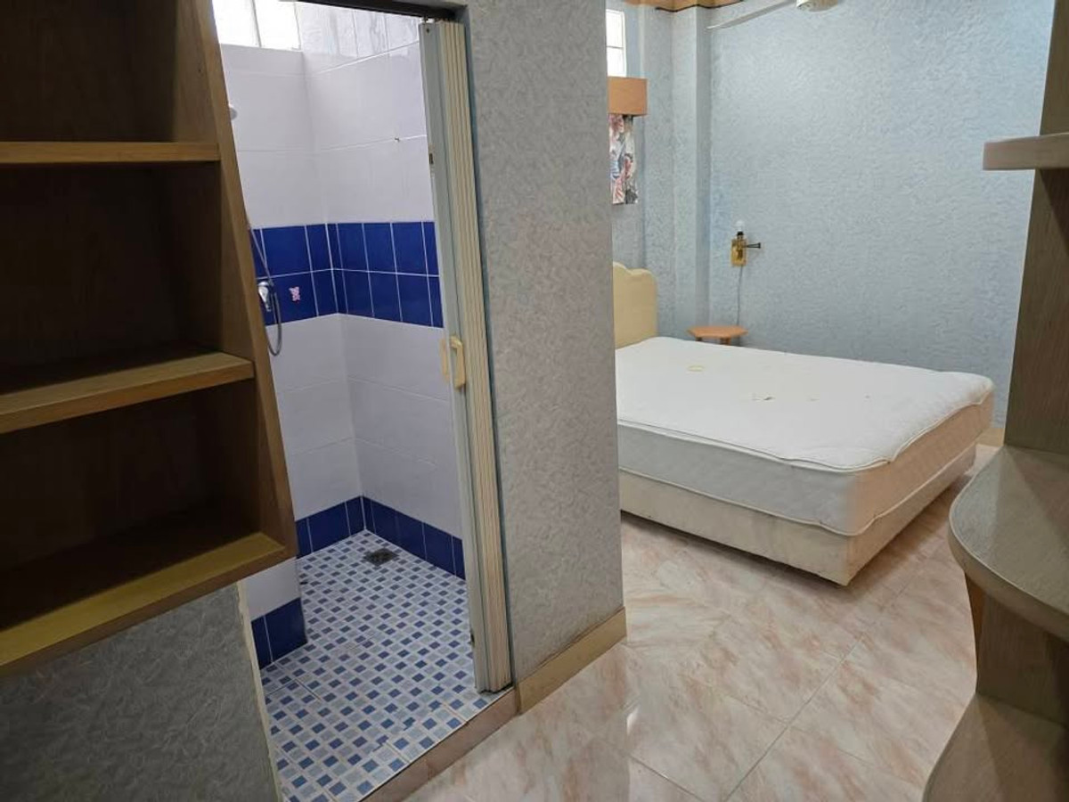 ขายอาคารพาณิชย์พัทยา บางแสน ชลบุรี สัตหีบ : ✅อาคารพาณิชย์ ตึกหัวมุม ทำเลดี รีโนเวทแล้ว ✅ Jomtien Complex Plaza จอมเทียน คอมเพล็กซ์ พลาซ่า