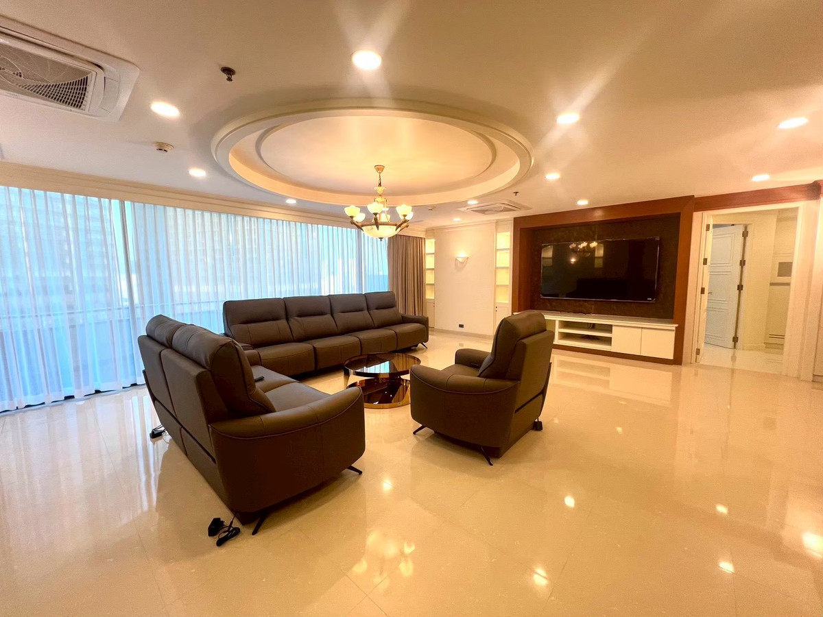 ให้เช่าคอนโดคลองเตย กล้วยน้ำไท : ✅ให้เช่าห้อง Penthouses ว่างพร้อมเข้าอยู่🔥Lumpini Park View ( 3 ห้องนอน 4 ห้องน้ำ, 267 ตรม.) ราคาเช่า 150,000/month Tel.0922635410 เอิร์ธ