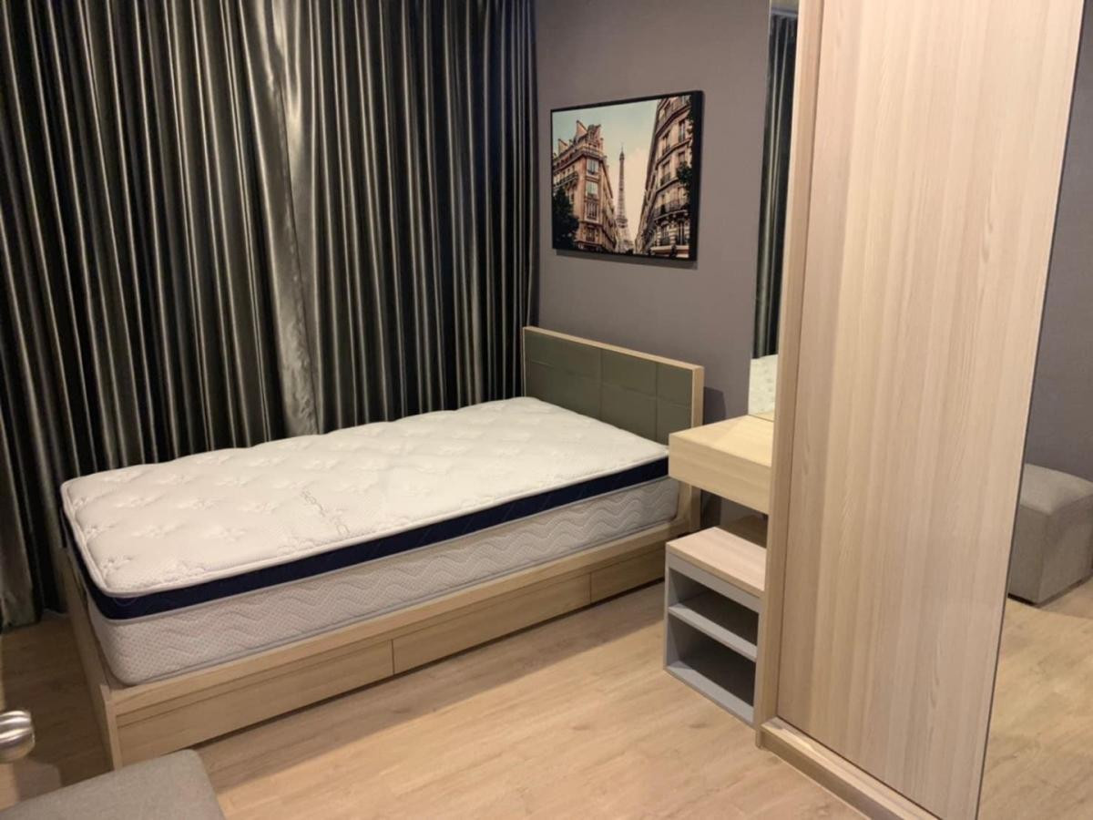 For RentCondoBangna, Bearing, Lasalle : Condo for Rent: Ideo O2 Near BTS Bang Na (approx. 300 meters)