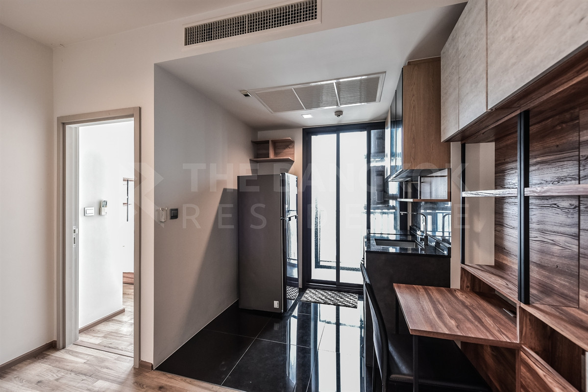 For SaleCondoSapankwai,Jatujak : 🔥Good Deal 🔥The Line Jatujak Mochit 1B1B 27 sqm. Just 4MB Call Ms.Angel(Aumi)0658209572