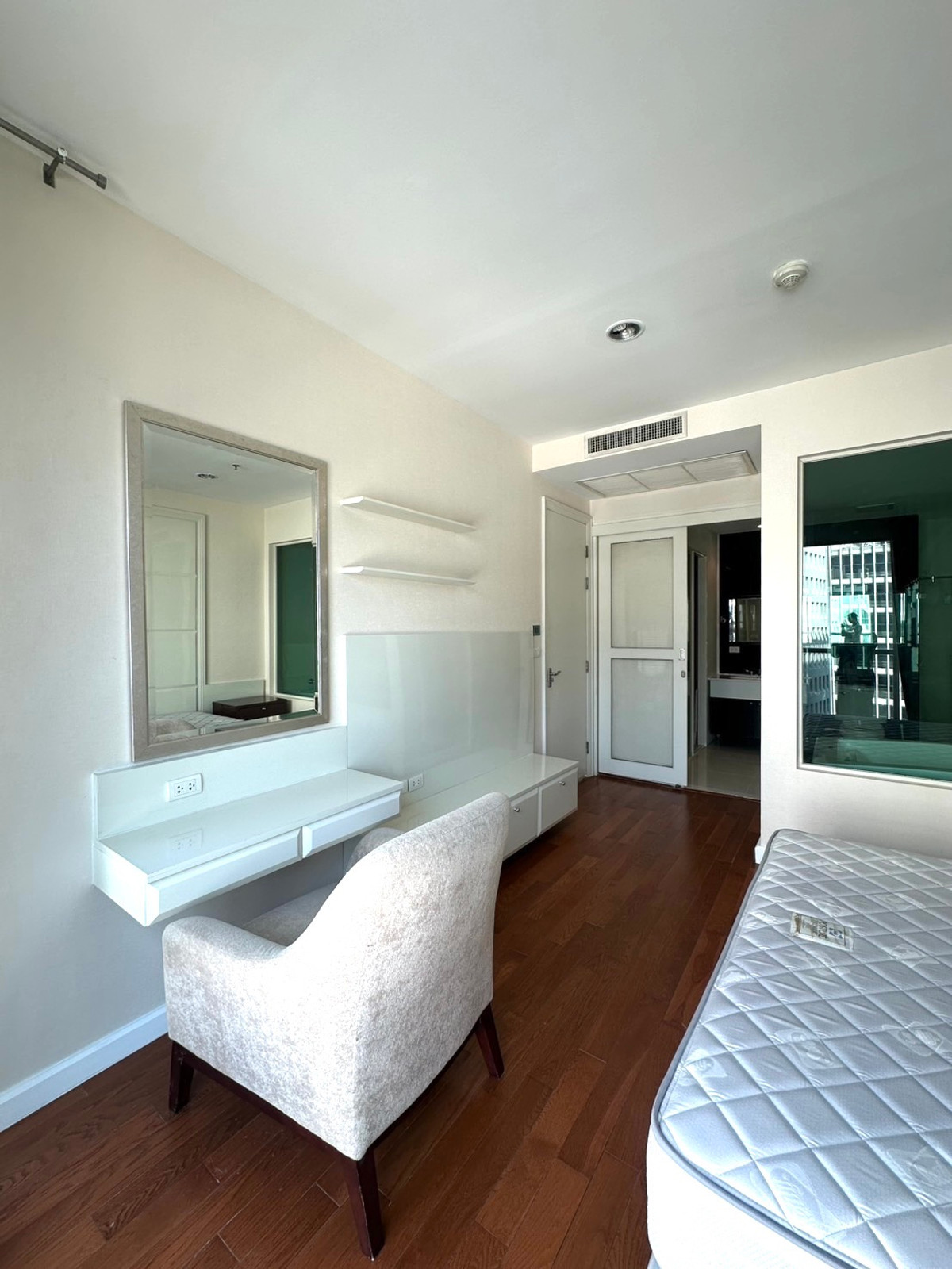 ให้เช่าคอนโดวิทยุ ชิดลม หลังสวน : For Rent Condo The Address Chidlom Fully Furnished(S15-6657)