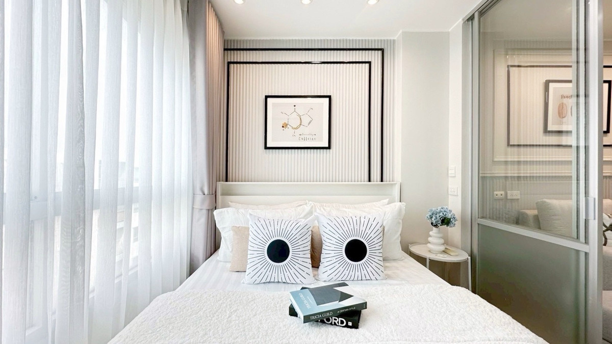 ขายคอนโดพัฒนาการ ศรีนครินทร์ : ✨💸 ผ่อนสบาย ราคาพนักงาน แถมยังใกล้แหล่งงาน , ใกล้รถไฟฟ้า 2 สาย ใกล้ทรัพยากรสำคัญครบ เฟอร์ครบ พร้อมลากกระเป๋าเข้าอยู่ | ลุมพินีวิลล์ อ่อนนุช-พัฒนาการ