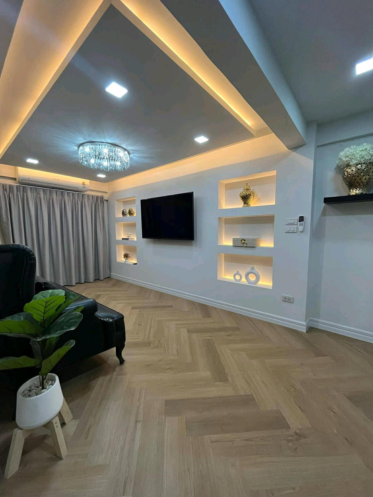 For RentTownhomeRatchadapisek, Huaikwang, Suttisan : 🔥🔥🔥Huai Khwang Mengjai💚💚💚