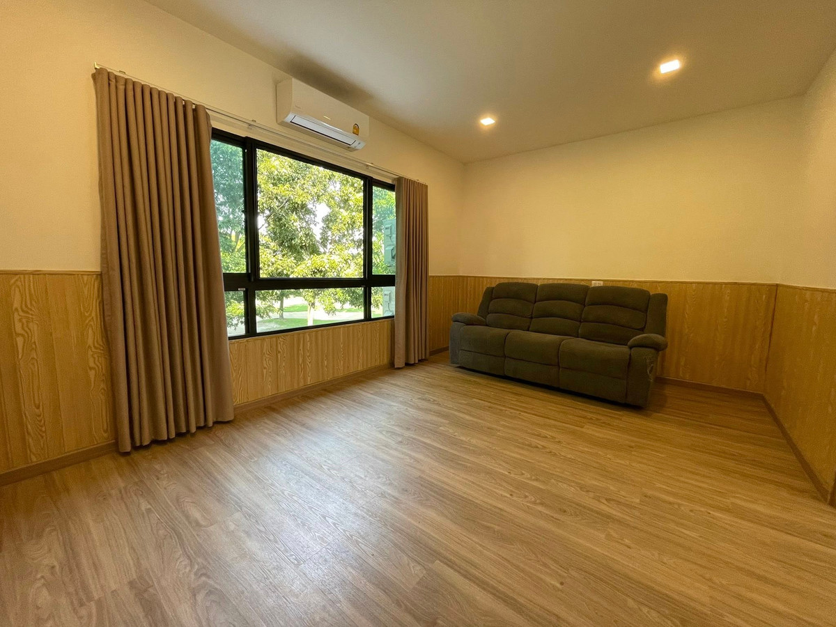 For SaleTownhomePattanakan, Srinakarin : K-6800 SALE 🔥🔥 Townhome Patio Srinakarin Rama 9 ready to move in, house facing south.
