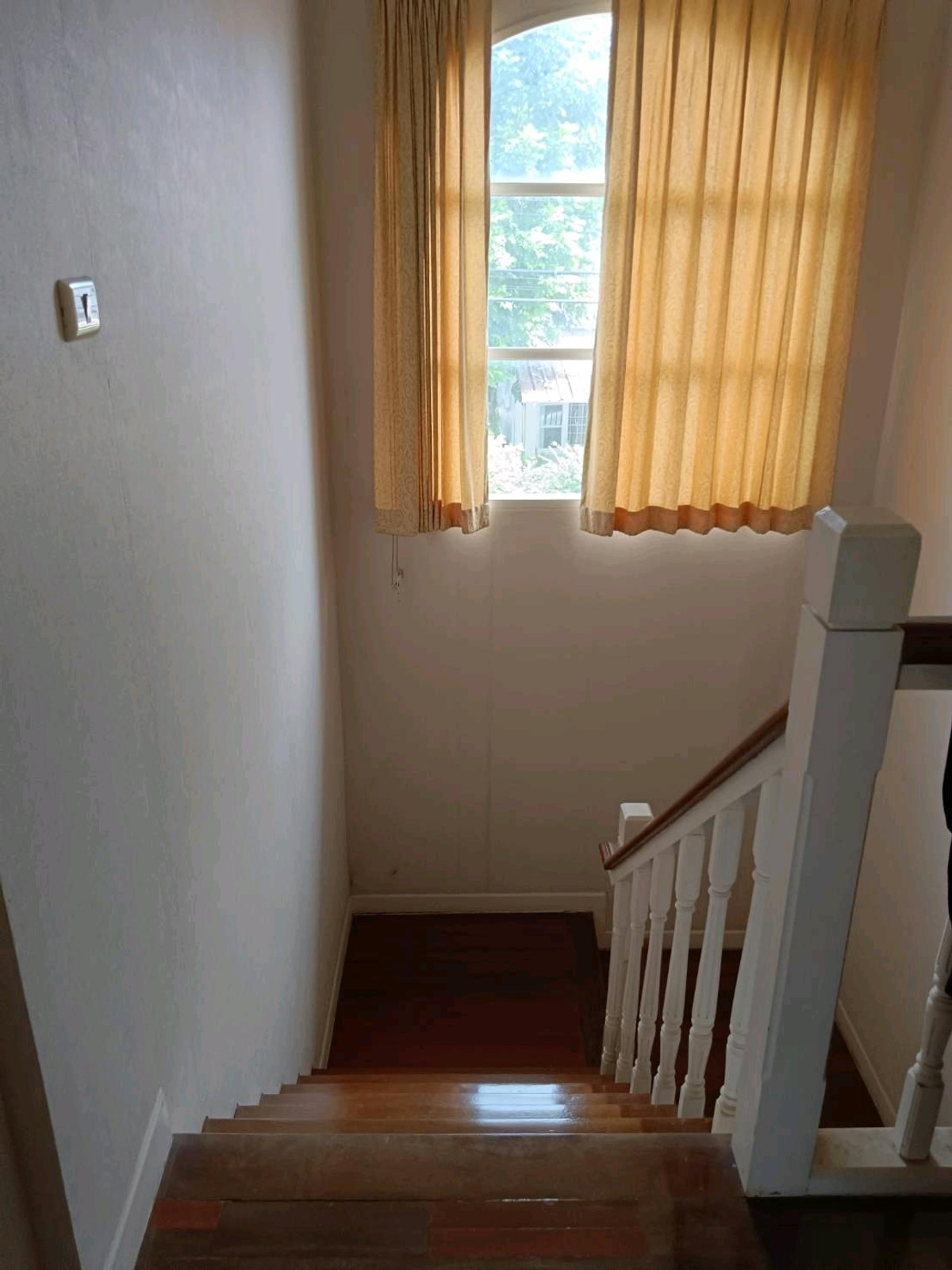 ขายบ้านมีนบุรี-ร่มเกล้า : ขายบ้านเดี่ยวมือสอง ราคาถูกที่สุด
เจ้าของอยากรีบขาย