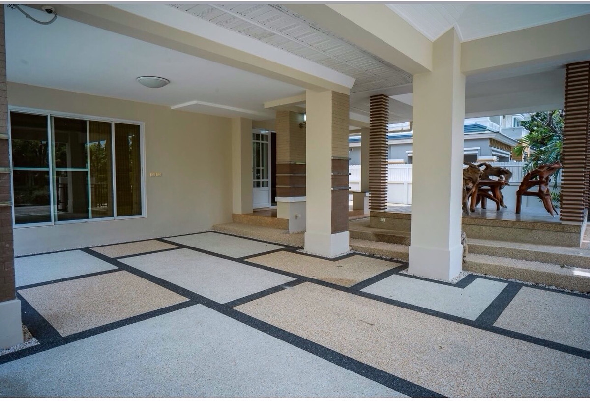 ขายบ้านมีนบุรี-ร่มเกล้า : ขายบ้าน2ชั้น เนื้อที่ 113 ตารางวา หมู่บ้านเพอเฟคเพลส รามคำแหง164 มีนบุรี กรุงเทพ