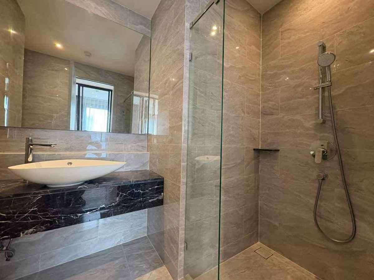 ให้เช่าคอนโดพระราม 9 เพชรบุรีตัดใหม่ RCA : ♣️🖤Ashton Asoke Rama 9🩶♣️ 1 Bed 1 Bath, Rental 38,000 Baht 