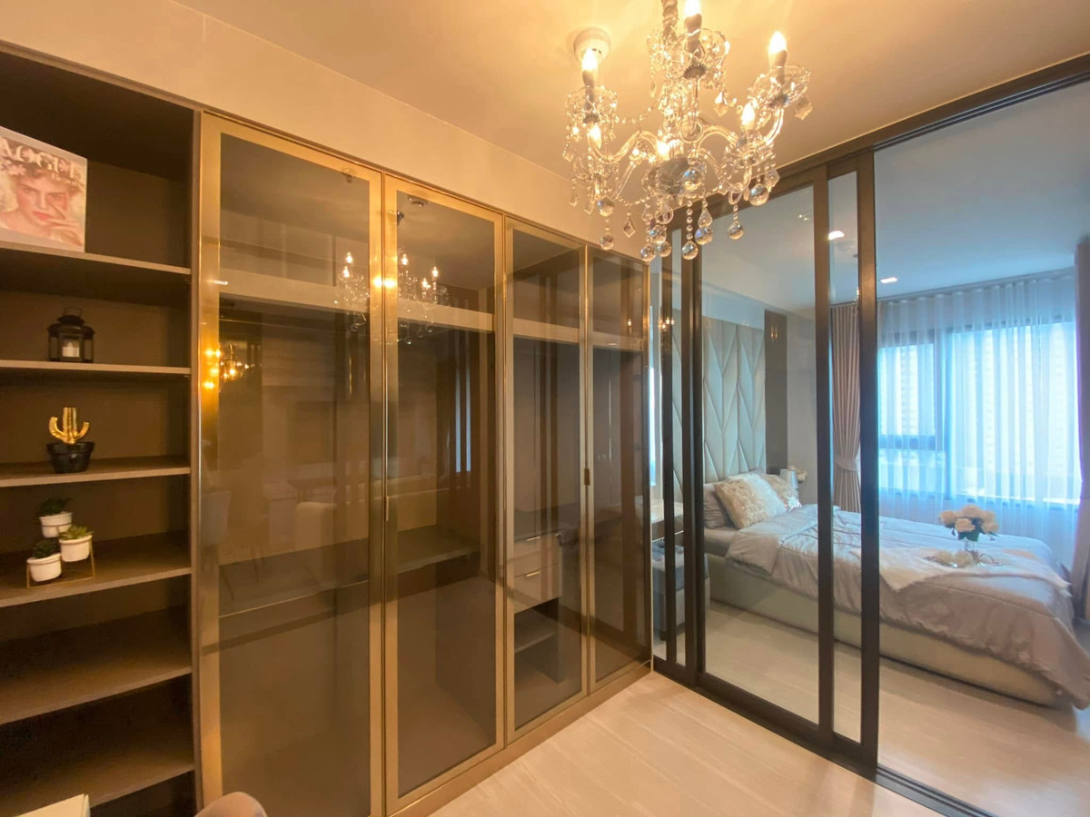 ให้เช่าคอนโดท่าพระ ตลาดพลู วุฒากาศ : Life Sathorn Sierra【𝐑𝐄𝐍𝐓】🔥ห้องดีไซน์เรียบหรู คงความโคซี่ เรียบง่ายสบายตา จัดสเปซลงตัว🔥 ติดต่อไลน์ไอดี: @hacondo