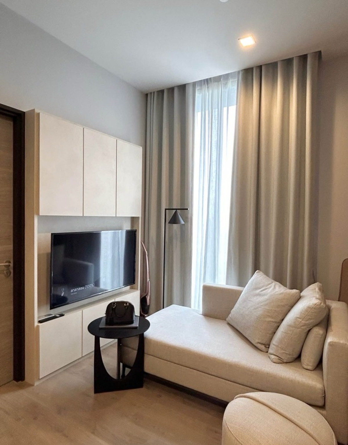 For RentCondoLadprao, Central Ladprao : For Rent 📍The crest park Residence 🛀1 bed 📞0639399665