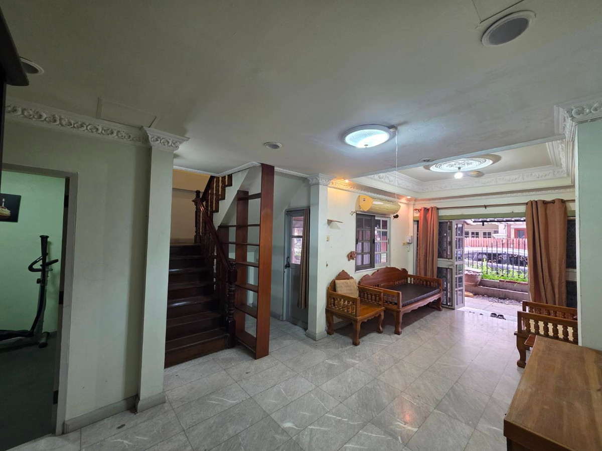 For RentTownhomeRattanathibet, Sanambinna : Townhouse for rent Boonto Park Ville, near MRT Bang Kraso, only 1 minute.