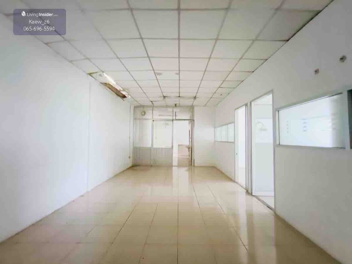 For SaleWarehouseSamut Prakan,Samrong : small factory logistics or build an office with a warehouse