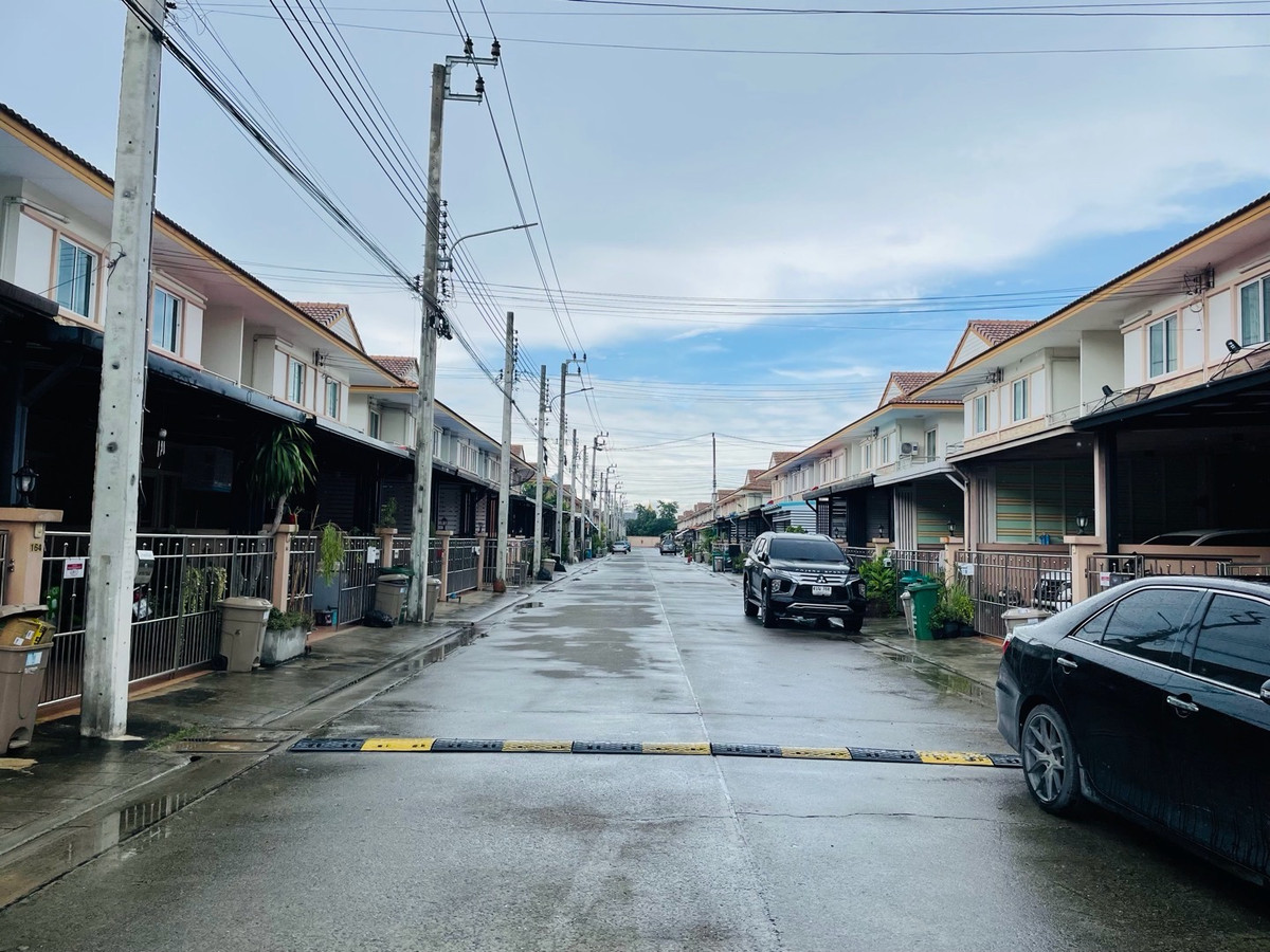 For SaleTownhomeBangna, Bearing, Lasalle : 🔥Large size townhome, Bangna KM.5 behind the Forestias project.