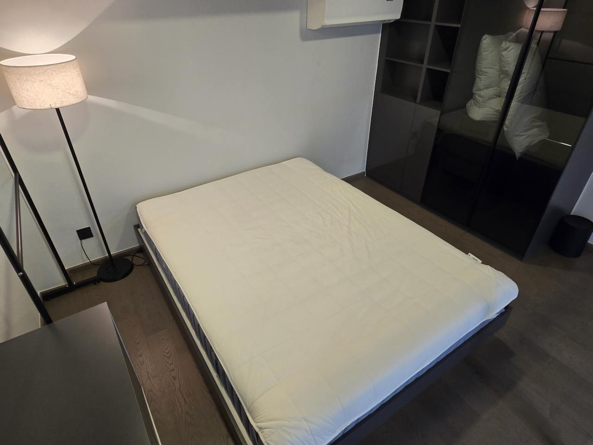 For SaleCondoSiam Paragon ,Chulalongkorn,Samyan : Park Origin Chula Samyan【𝐒𝐄𝐋𝐋 & 𝐑𝐄𝐍𝐓】🔥A room with soft, soothing colors and a relaxing atmosphere perfect for sleeping!🔥 Contact Line ID: @hacondo