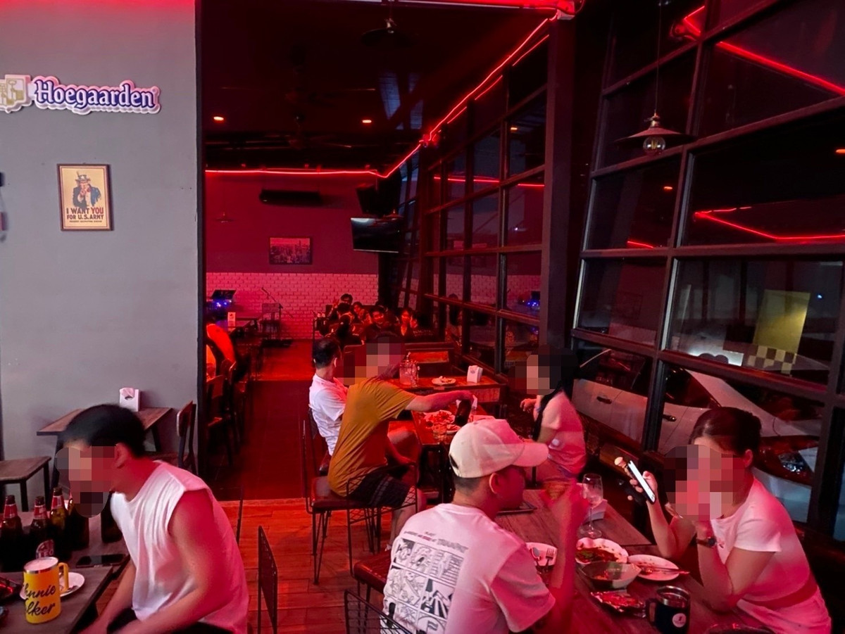 เซ้งร้านค้า/ตลาดนัดอ่อนนุช อุดมสุข : เซ้งร้านเหล้า-นั่งชิว อุดมสุข 51 แหล่งชุมชน มีที่จอดรถ มีทางลัดผ่านได้หลายทาง