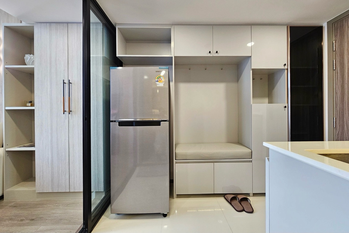 ให้เช่าคอนโดอ่อนนุช อุดมสุข : Knightsbridge Space Sukhumvit-Rama4 ห้องสวยตกแต่งใหม่หมด เฟอร์นิเจอร์ครบพร้อมเข้าอยู่