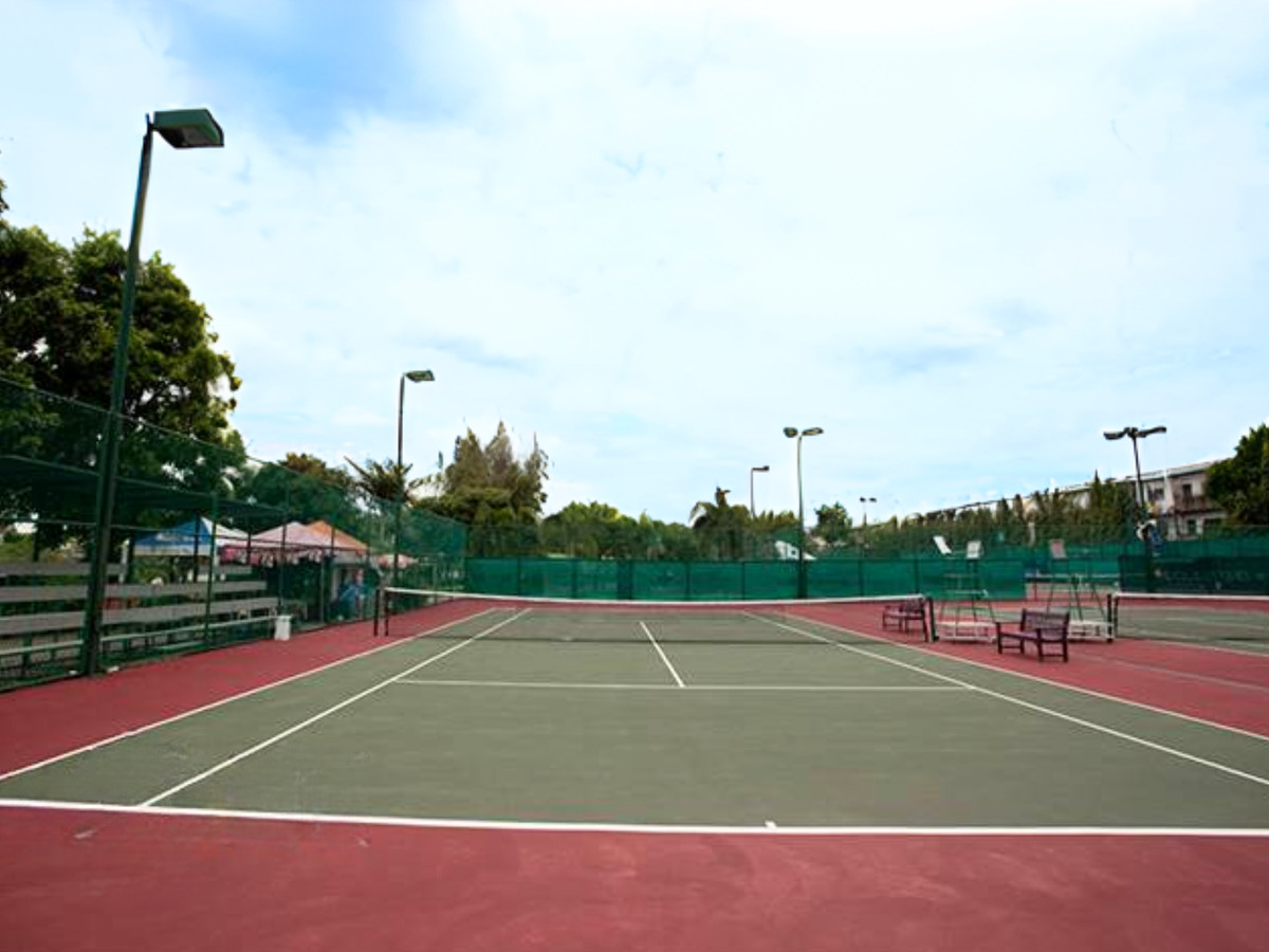 HouseMin Buri, Romklao : For sale, for rent, detached house in front of Parkway Aliv Park, Ramkhamhaeng (Parkway Chalet new phase), next to the BTS, 3 bedrooms, 4 bathrooms, beautiful house, no need to repair, ready to decorate.