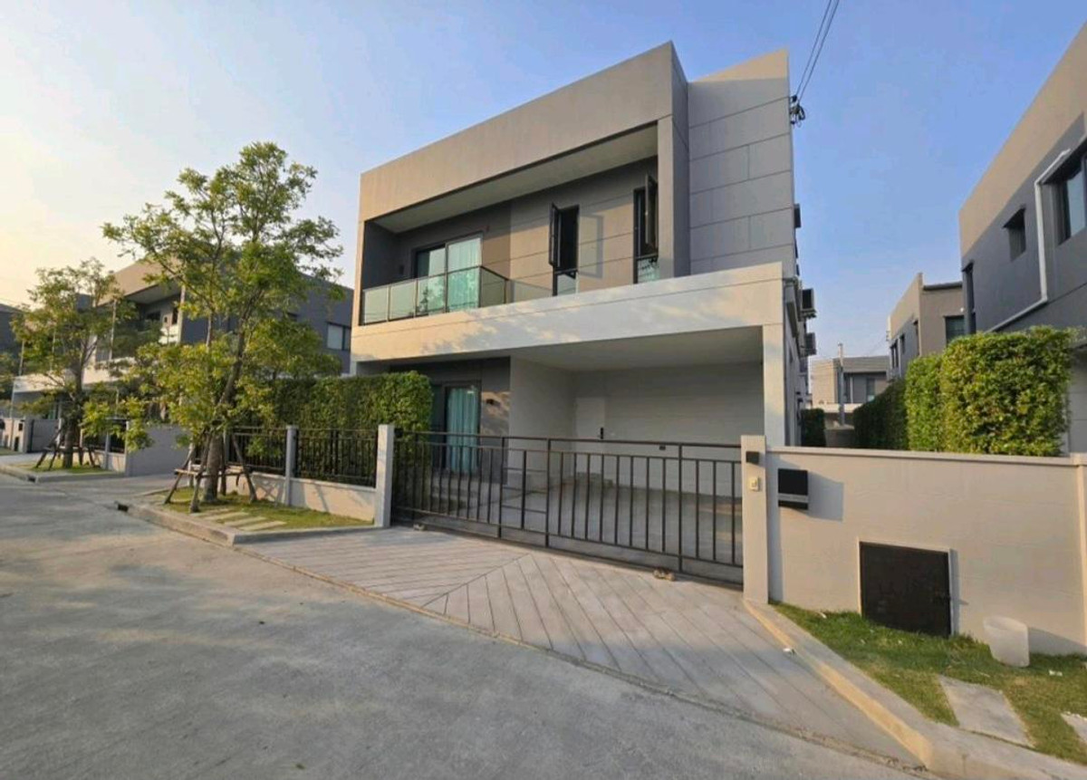 For RentHouseBangna, Bearing, Lasalle : 🔥🔥 House for Rent Centro Bangna 🔥🔥 Nearby Mega bangna