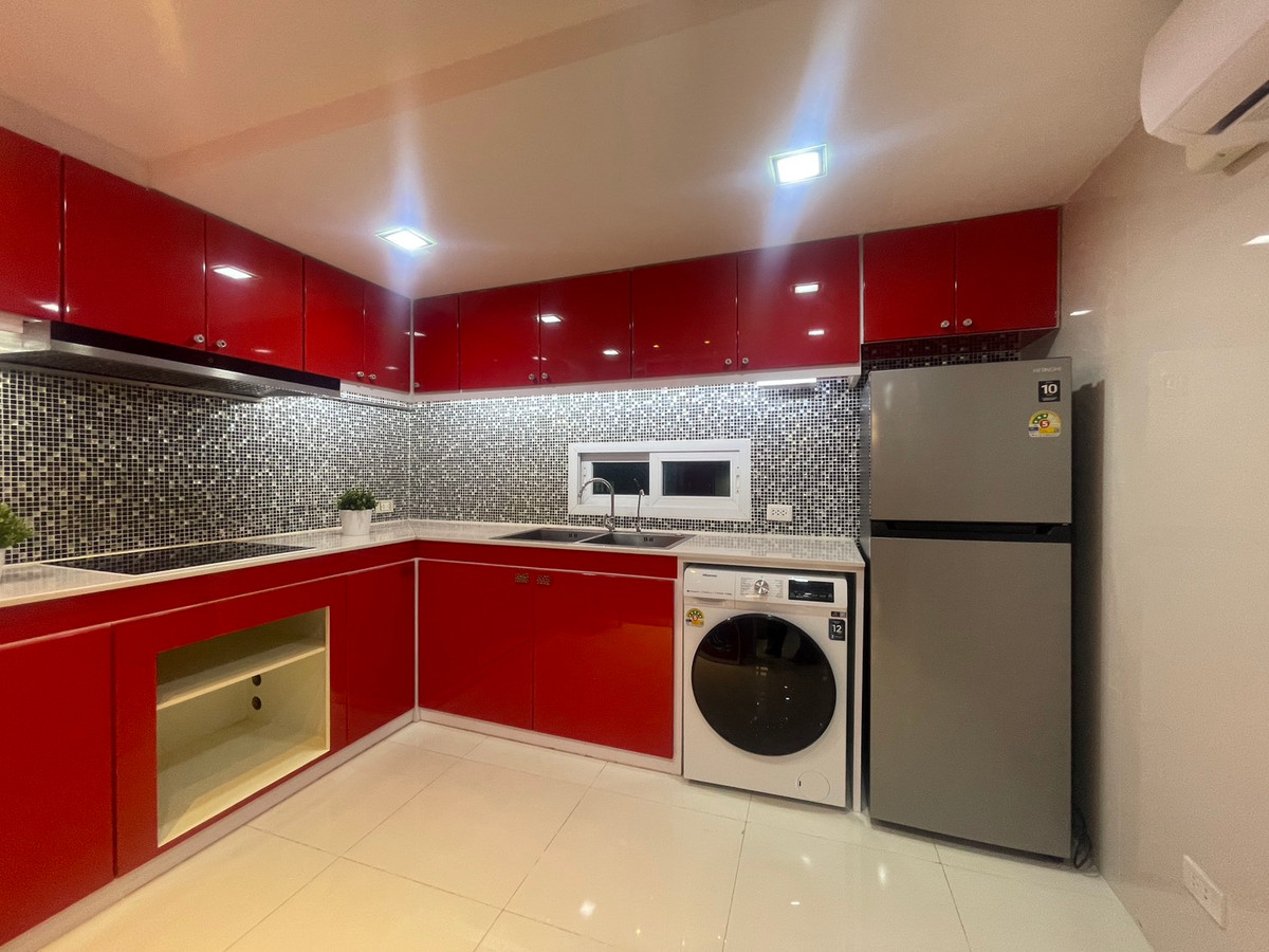 ให้เช่าคอนโดพระราม 9 เพชรบุรีตัดใหม่ RCA : 2 นอน 1 น้ำ ห้องสวย ติดเซ็นทรัลพระราม 9