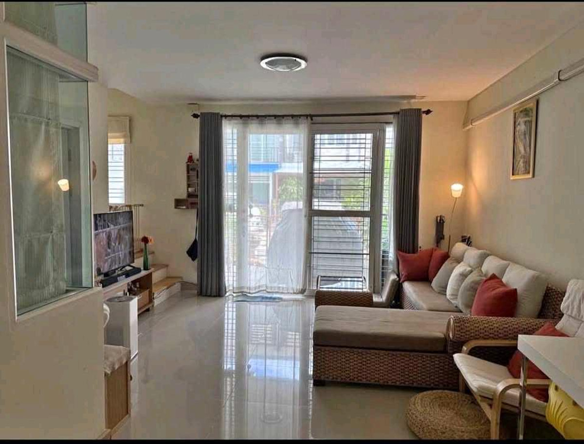 ให้เช่าทาวน์โฮมท่าพระ ตลาดพลู วุฒากาศ : ให้เช่าทาวน์เฮาส์ 2 ชั้น กัสโต้ สาทร-ตากสิน ใกล้ bts บางหว้า