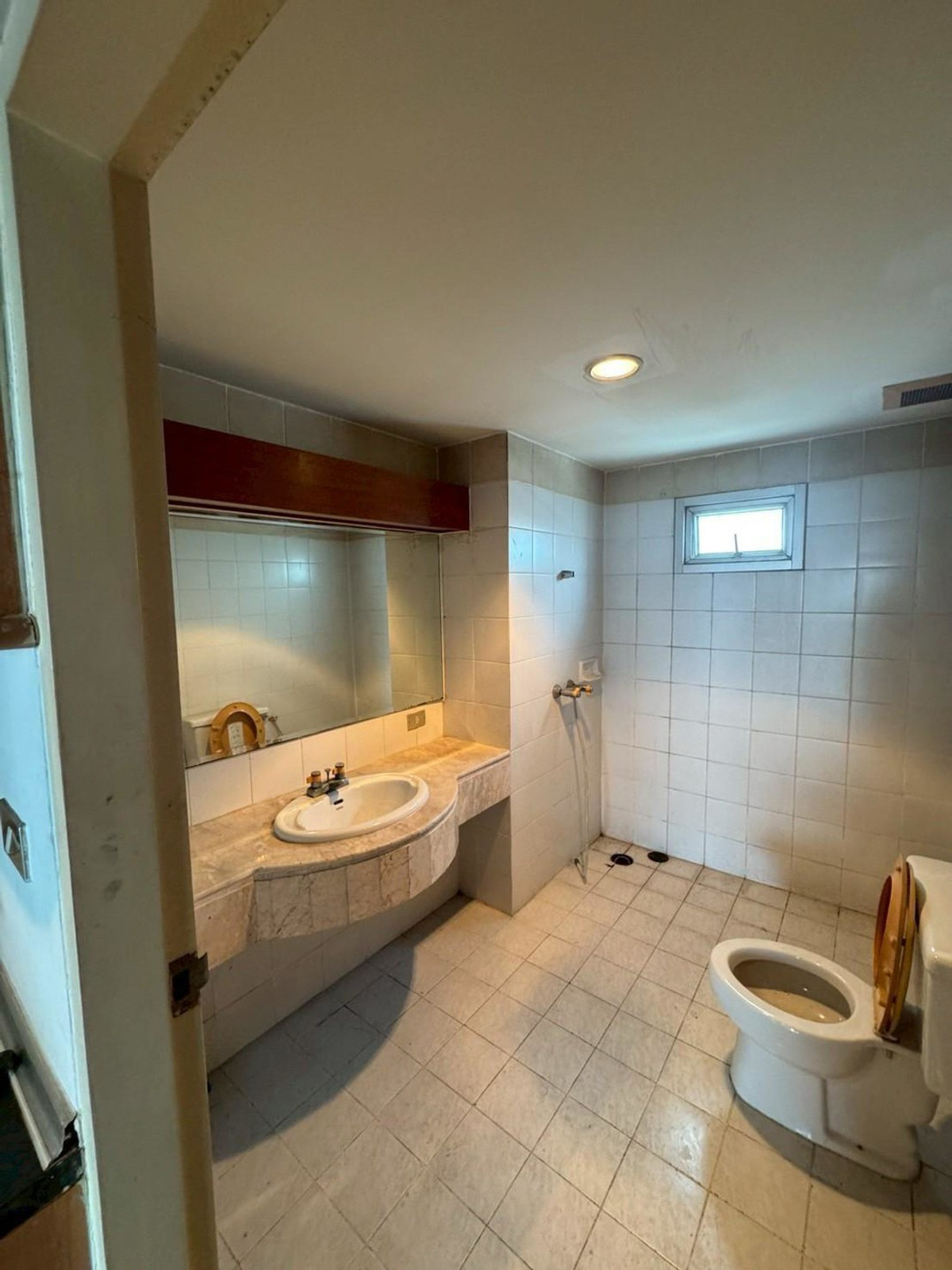 For SaleCondoRama3 (Riverside),Satupadit : Rare Item!! ✨The Executive Regent✨3 beds 3 baths, Size 243.27 sqm., near BTS / MRT Khlong Toei (2.8 km) Tel.0982645161 