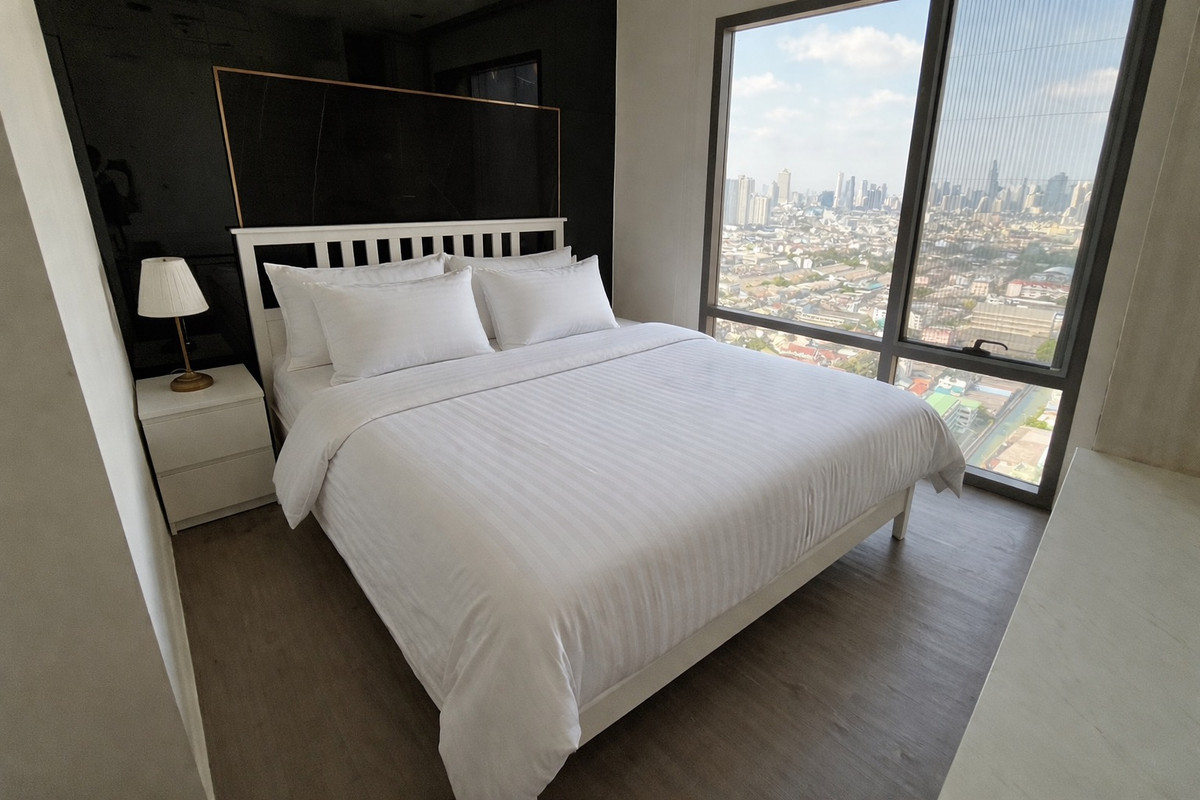 For RentCondoRama3 (Riverside),Satupadit : Condo for rent, Starview Rama 3, owner lets it out himself.