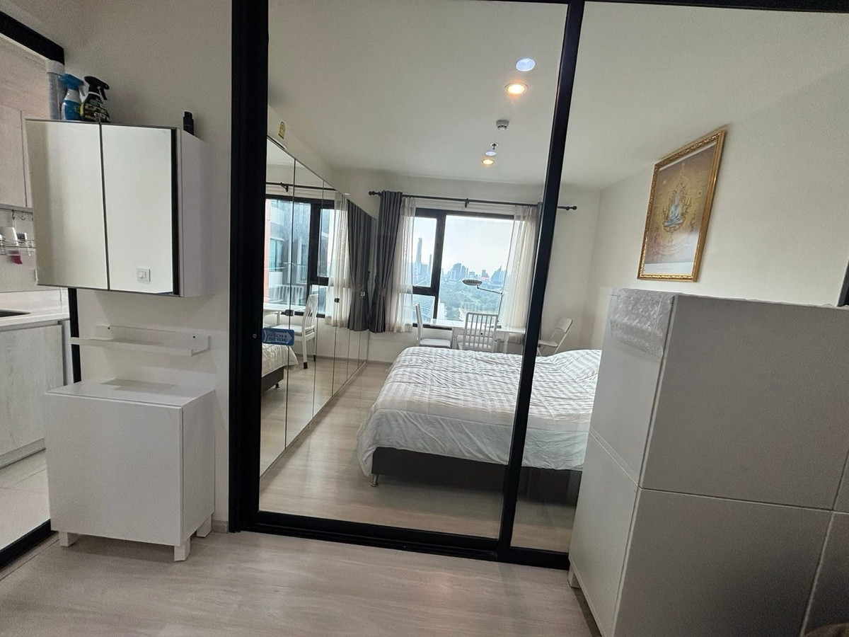 For RentCondoRama9, Petchburi, RCA : For rent Life Asoke