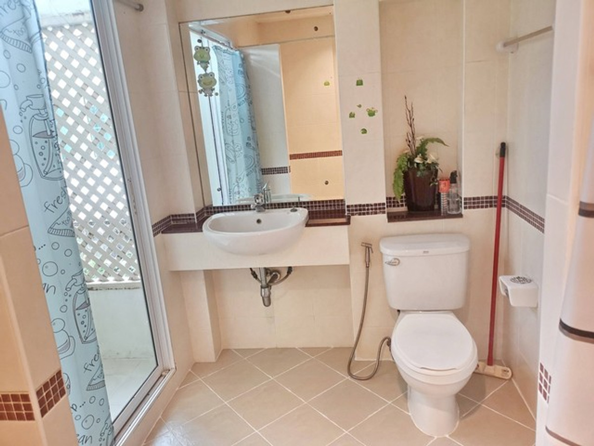 For RentHouseMin Buri, Romklao : HR3313 Sell/rent large detached house 60 sq m., potential location near 3 electric train lines & New Krungthep Kreetha Road, Perfect Park Village (Ramkhamhaeng-Suvarnabhumi)