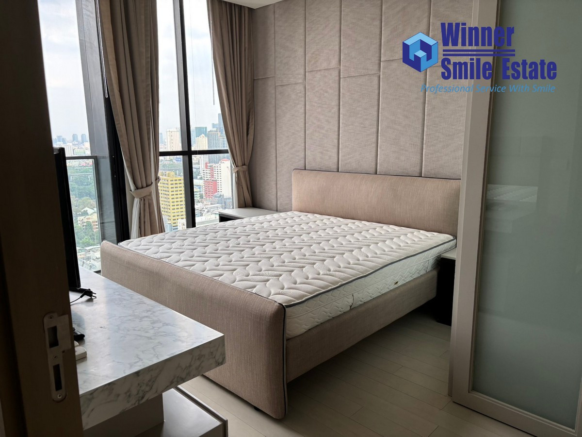 For RentCondoWitthayu, Chidlom, Langsuan, Ploenchit : For Rent : Noble Ploenchit Condo, Ploenchit area, next to BTS Ploenchit, near Central Embassy.