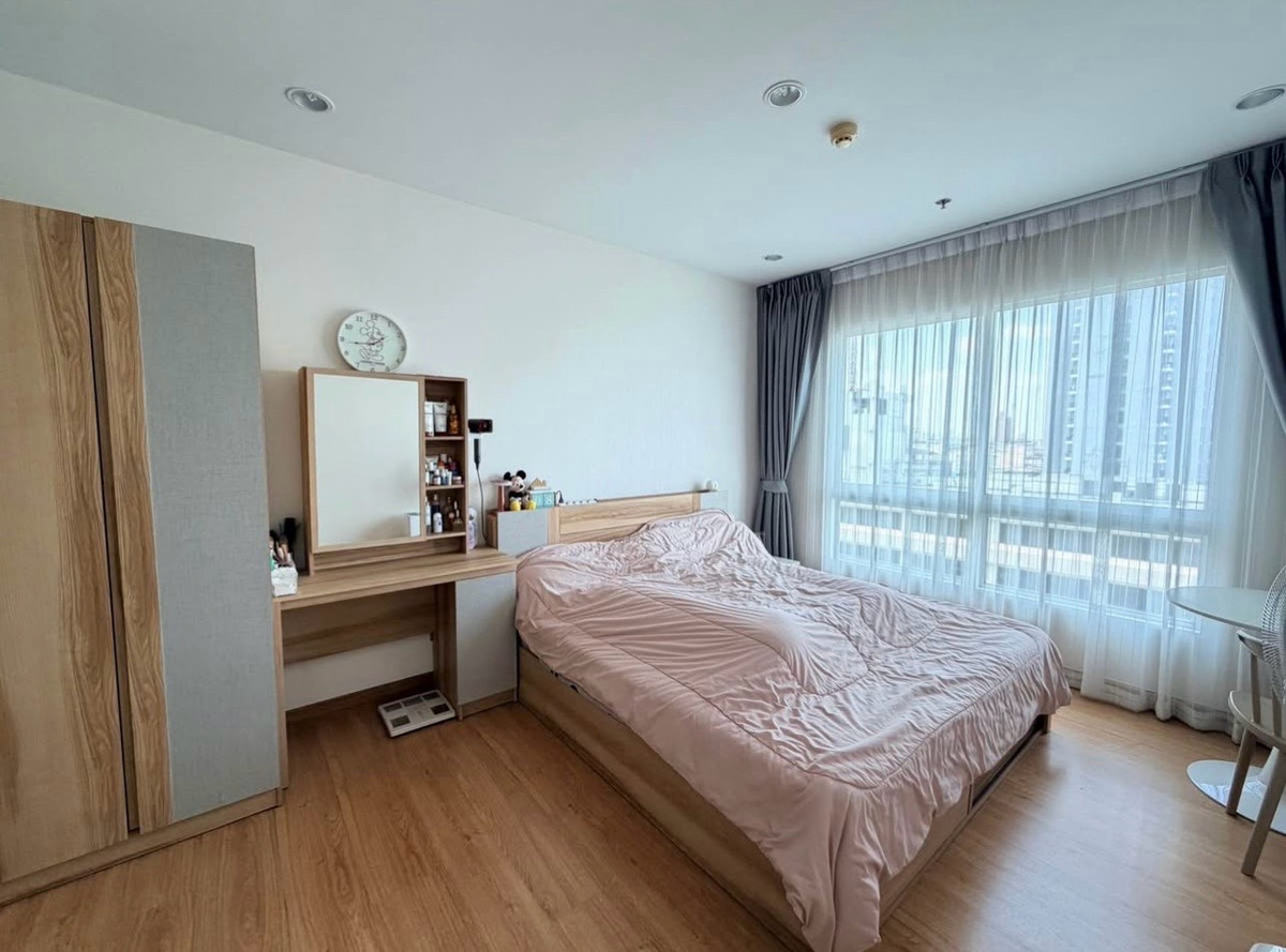 ขายคอนโดพระราม 9 เพชรบุรีตัดใหม่ RCA : ✨ขายคอนโด 42ตร.ม. ใกล้ศูนย์วัฒนธรรม พร้อมอยู่