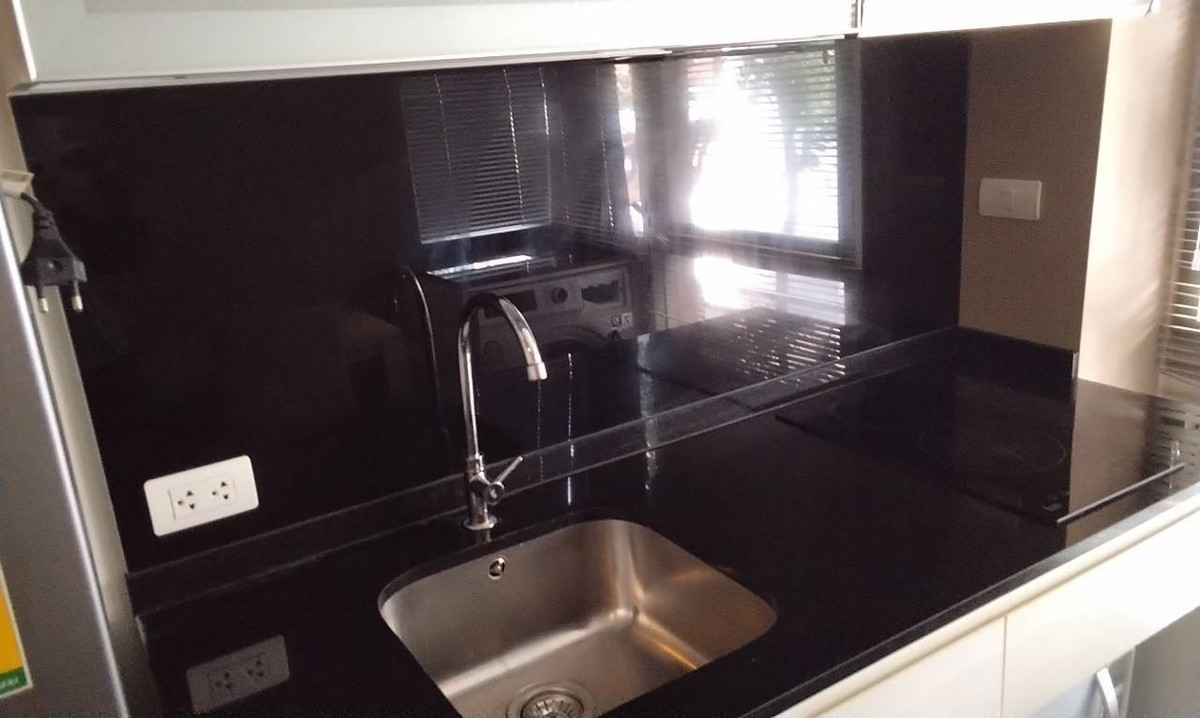 For SaleCondoSilom, Saladaeng, Bangrak : Klass Silom / Best price in market near BTS Chong Nonsi / 1 bed 33 sq.m.Tel. 0937890899