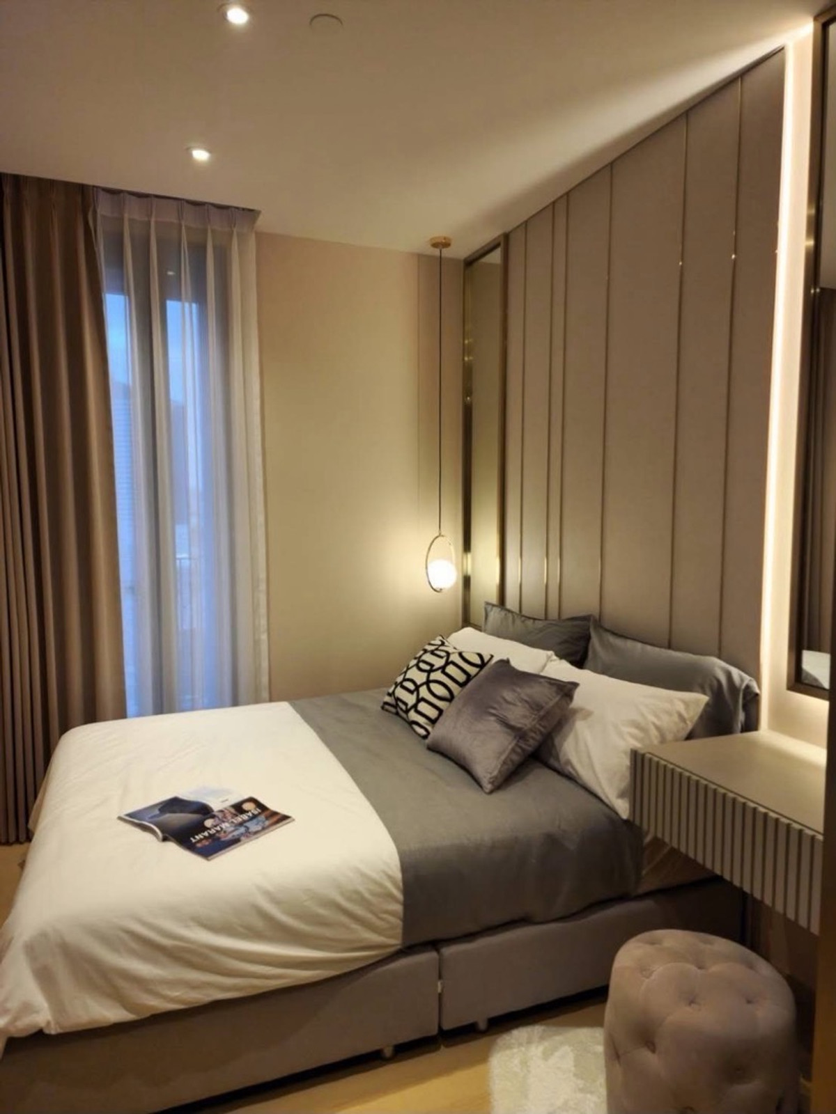 ให้เช่าคอนโดพระราม 9 เพชรบุรีตัดใหม่ RCA : Ashton Asoke – Rama 9