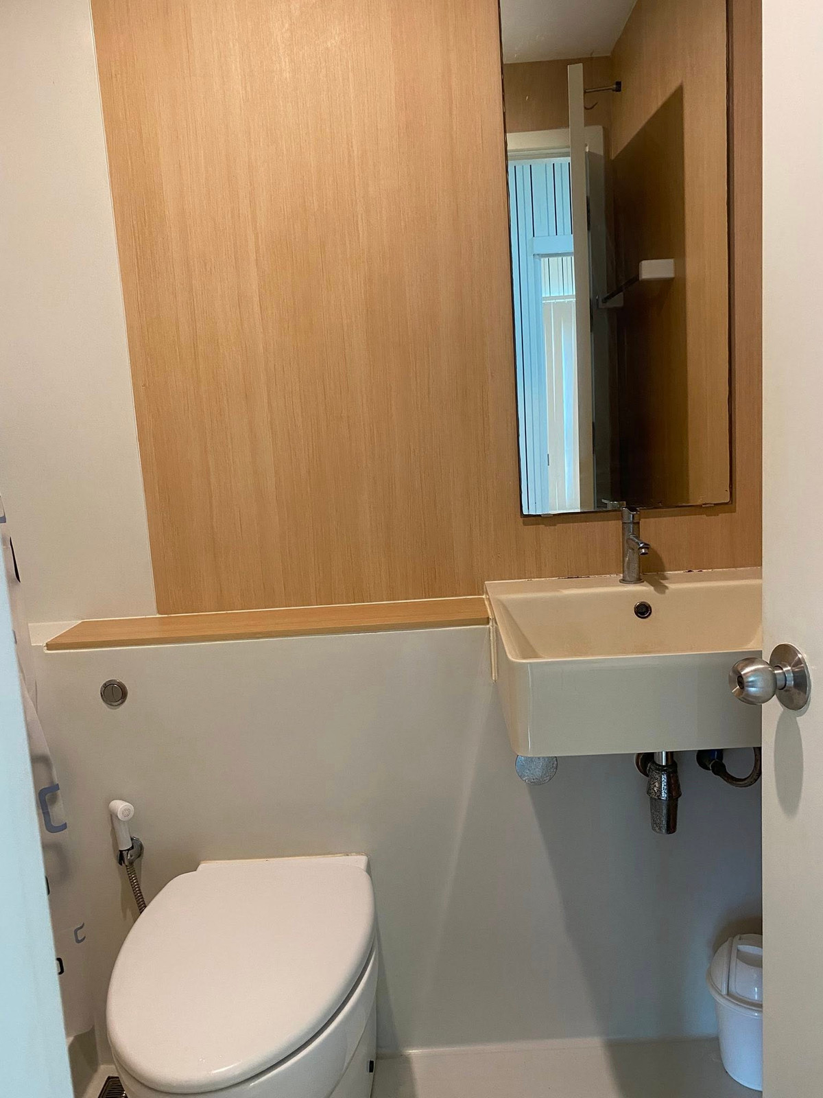 For RentCondoThaphra, Talat Phlu, Wutthakat : ⭐️ Aspire Sathorn - Thapra ⭐️ 1 Bedroom, fully furnished with electrical appliances. You can move in now.