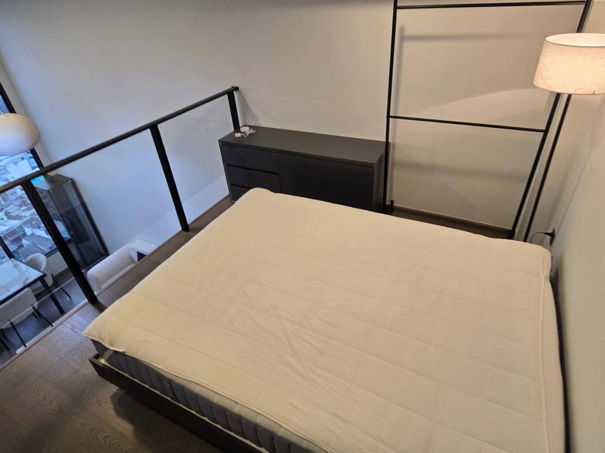 CondoSiam Paragon ,Chulalongkorn,Samyan : Park Origin Chula Samyan【𝐒𝐄𝐋𝐋 & 𝐑𝐄𝐍𝐓】🔥A room with soft, soothing colors and a relaxing atmosphere perfect for sleeping!🔥 Contact Line ID: @hacondo