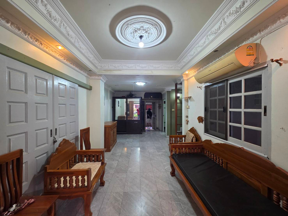 For RentTownhomeRattanathibet, Sanambinna : Townhouse for rent Boonto Park Ville, near MRT Bang Kraso, only 1 minute.