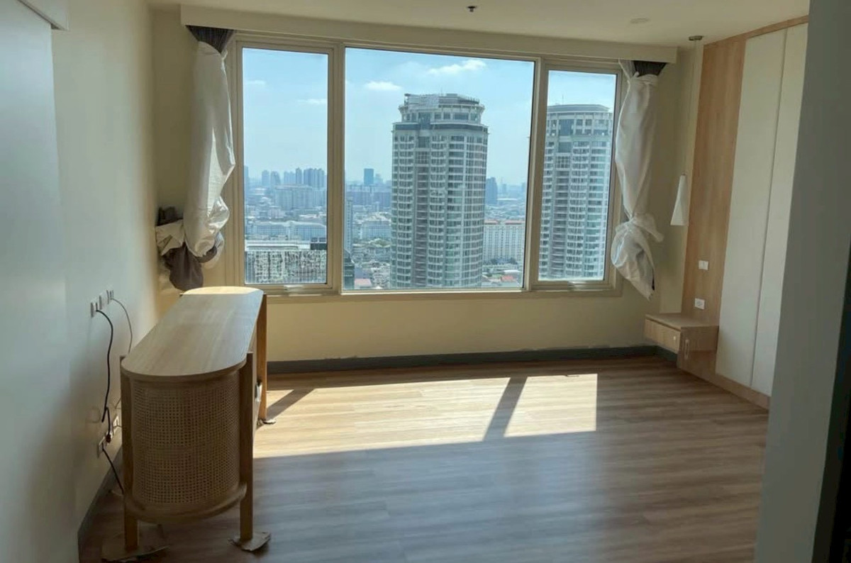 ขายคอนโดสาทร นราธิวาส : 🔥 หลุดจอง! ราคานี้หาไม่ได้ง่าย ๆ ดิ เอ็มไพร์ เพลส พร้อมโอน 🔥MD-26086118