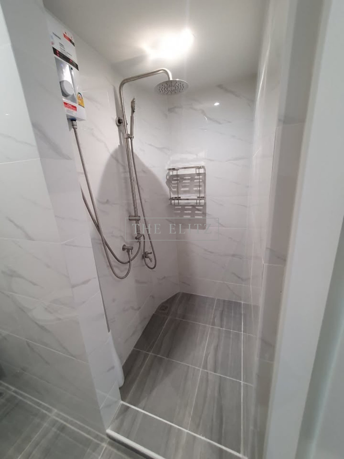 คอนโดสีลม ศาลาแดง บางรัก : ✨ ลงทุนกับสินทรัพย์ที่ไม่มีวันเสื่อมคลาย Silom Condominium ทำเลศาลาแดง-สีลม ปล่อยเช่าง่าย Yield ดี เป็นที่ต้องการตลอดกาล 😊