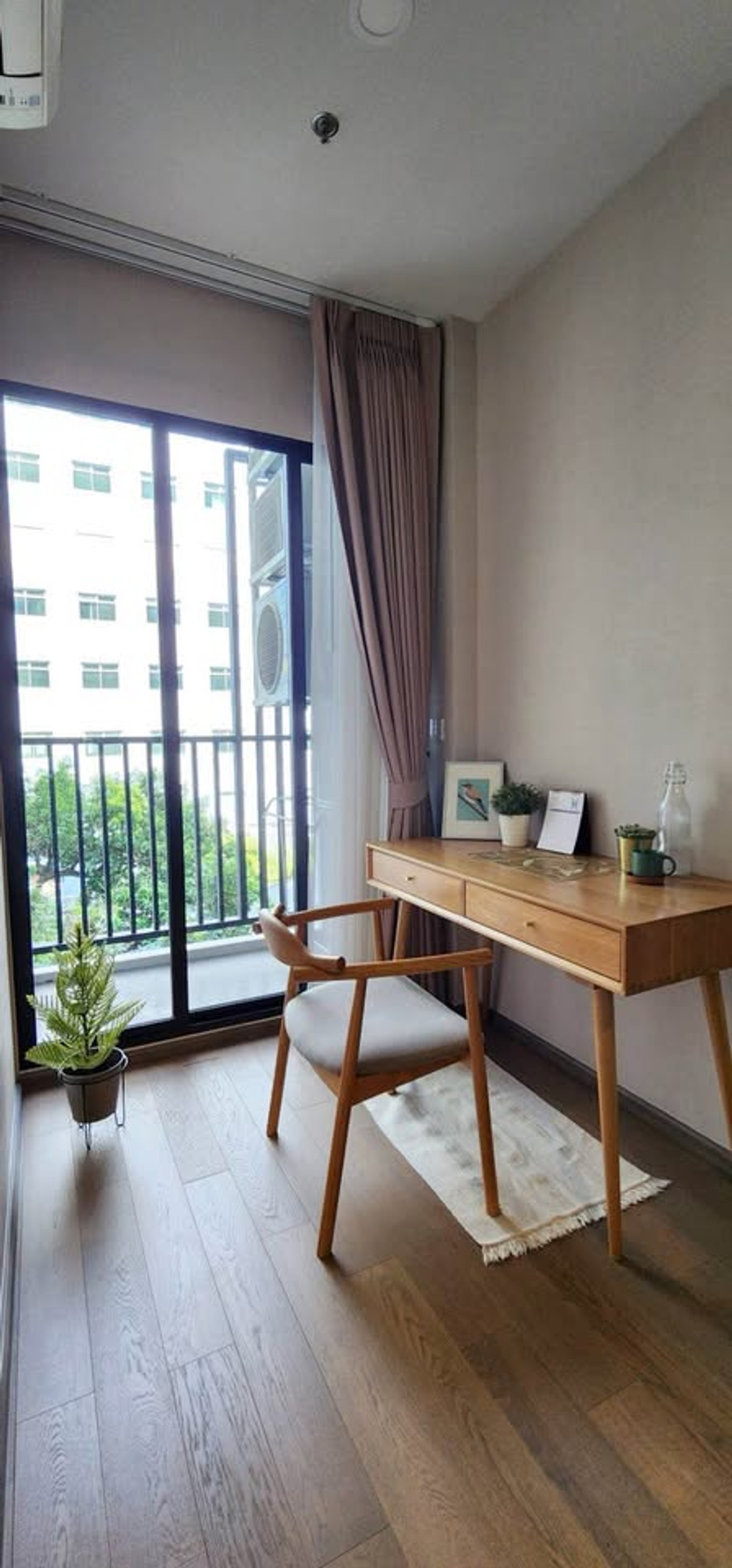 ให้เช่าคอนโดราชเทวี พญาไท : Park Origin Phayathai【𝐑𝐄𝐍𝐓】🔥ห้องโทนอบอุ่นสไตล์โมเดิร์น จัดสเปซลงตัว🔥 ติดต่อไลน์ไอดี: @hacondo