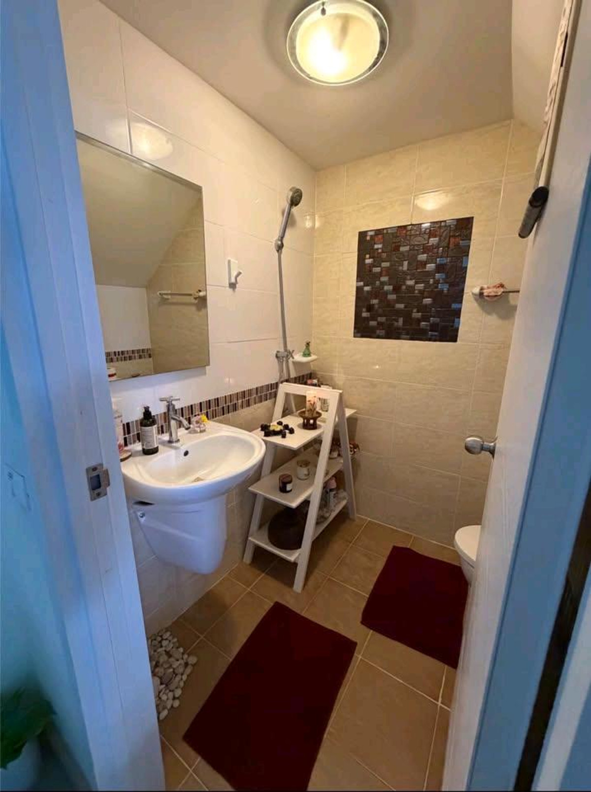 ให้เช่าทาวน์โฮมท่าพระ ตลาดพลู วุฒากาศ : ให้เช่าทาวน์เฮาส์ 2 ชั้น กัสโต้ สาทร-ตากสิน ใกล้ bts บางหว้า