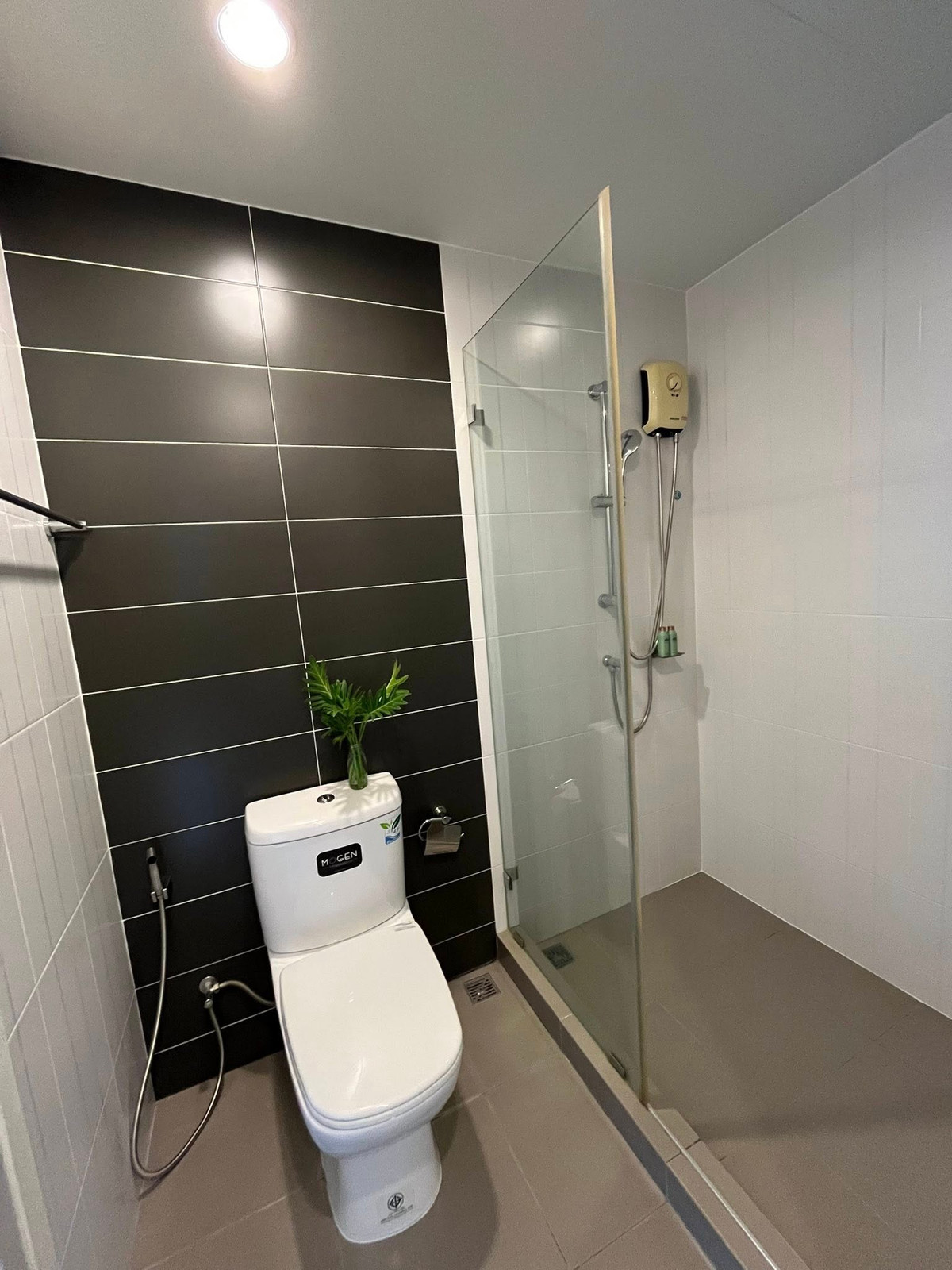 For RentCondoThaphra, Talat Phlu, Wutthakat : ⭐️ The President Sathorn - Ratchaphruek 2⭐️1 bedroom, 1 bathroom, 30 sq m., fully furnished with electrical appliances.