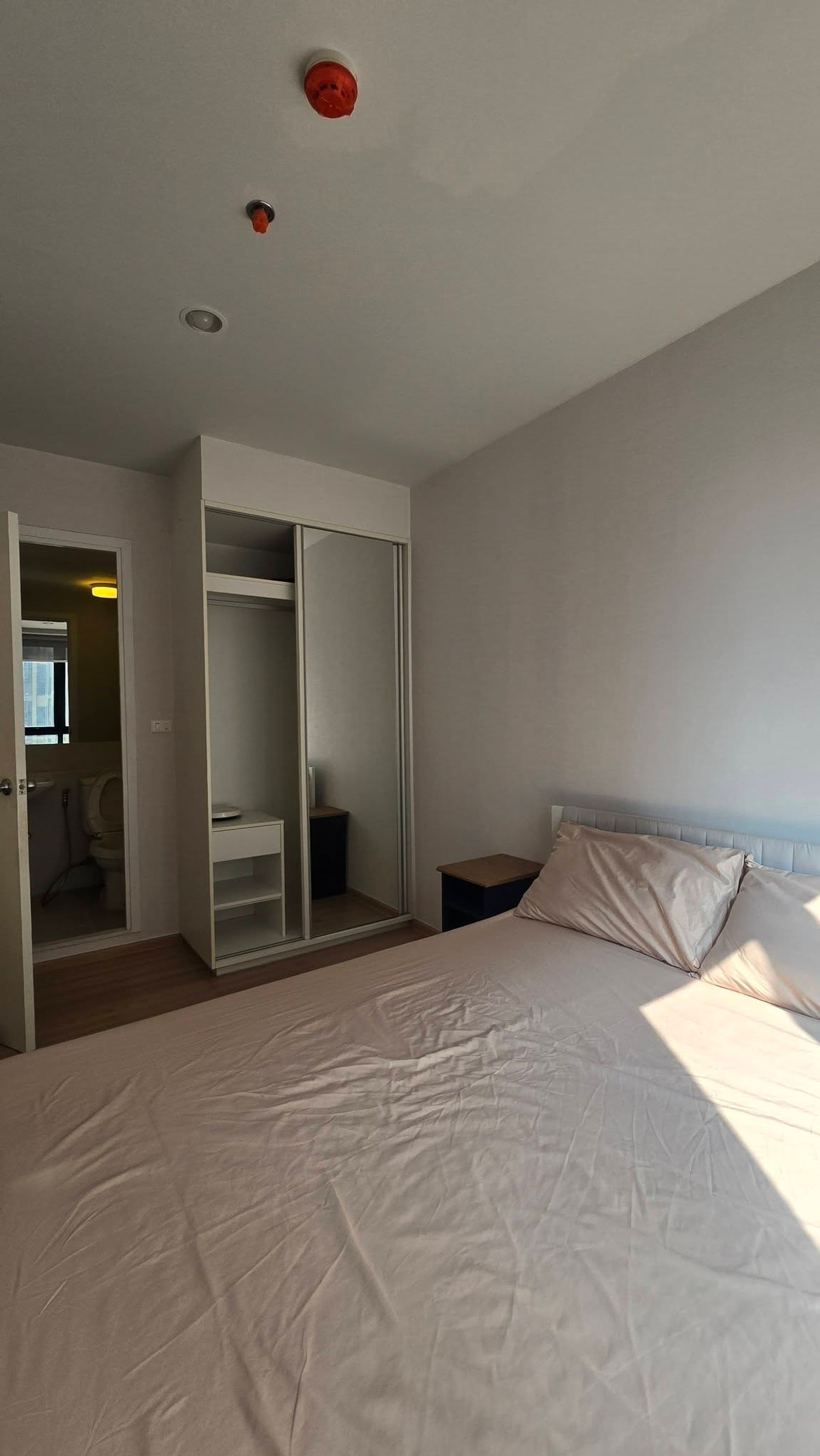 ให้เช่าคอนโดปิ่นเกล้า จรัญสนิทวงศ์ : ให้เช่า พลัมคอนโด ปิ่นเกล้า สเตชั่น พื้นที่ 26 ตร.ม. ชั้น 12