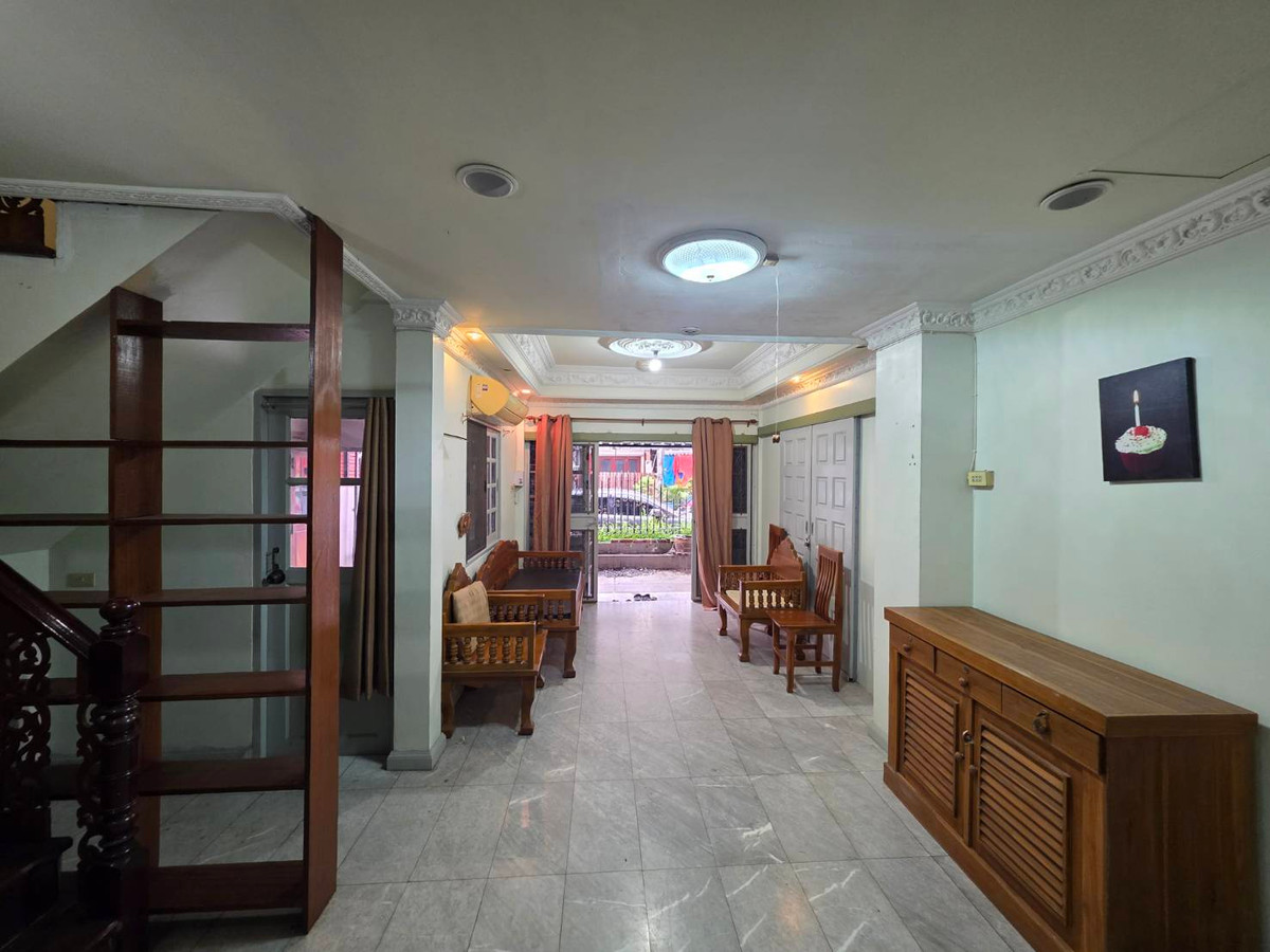 For RentTownhomeRattanathibet, Sanambinna : Townhouse for rent Boonto Park Ville, near MRT Bang Kraso, only 1 minute.