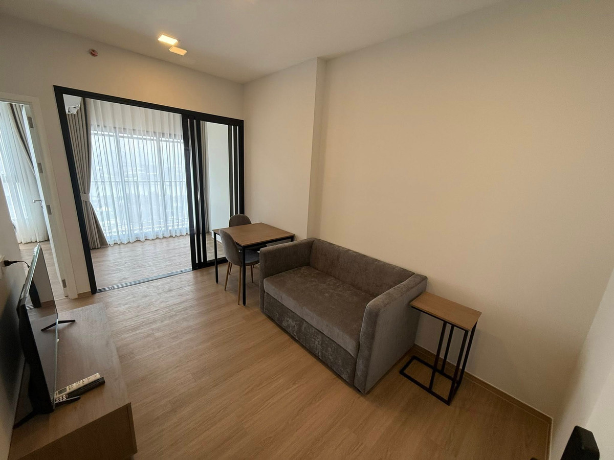 For RentCondoPinklao, Charansanitwong : For rent, Chapter One Spark Charan, area 34.5 sq m, 23rd floor (with washing machine)